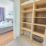 Komfortplus Appartement mit 1 Schlafzimmer und Terrasse im Erdgeschoss 212